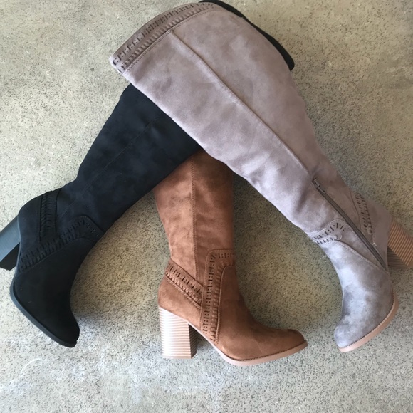 Soda Mention Black Faux Suede Knee High Heel BOOT - Picture 6 of 8